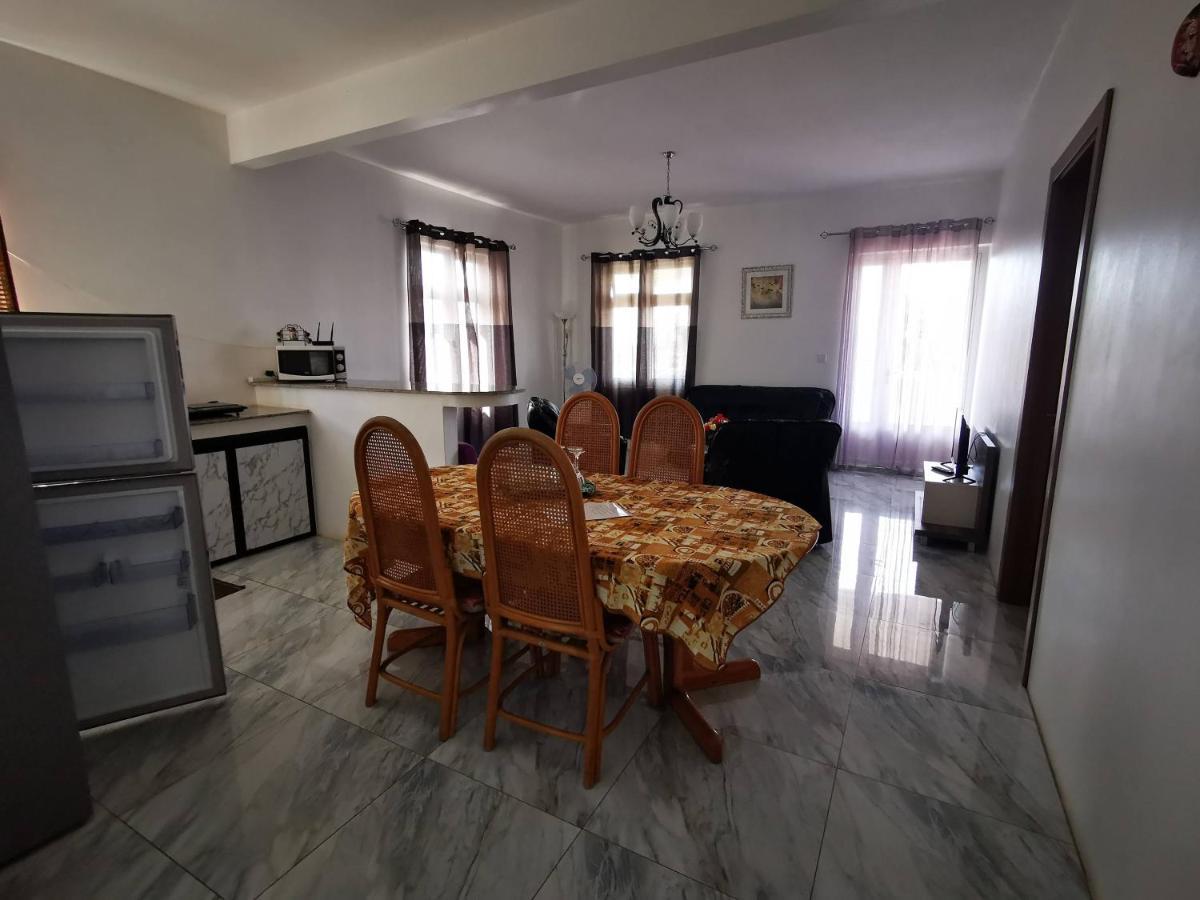 Residence Oak Petite Riviere Kültér fotó